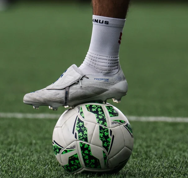 SPECIAL OFFER 2 FOR £15 Dominus Performance Grip Socks.